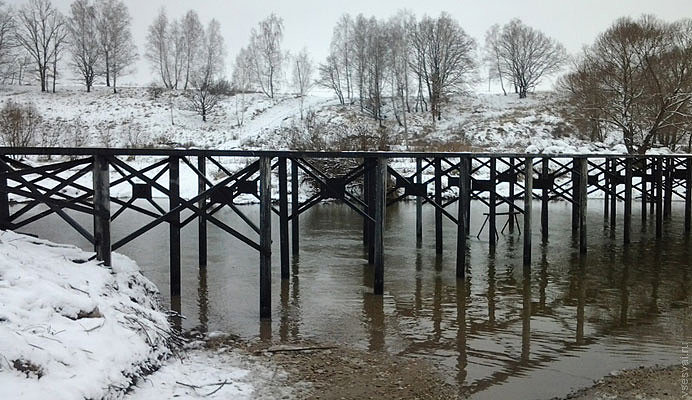 Свайные мосты: надежное решение для преодоления водных преград в Губкине от 57701 руб